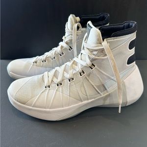 Nike Basketball Shoes